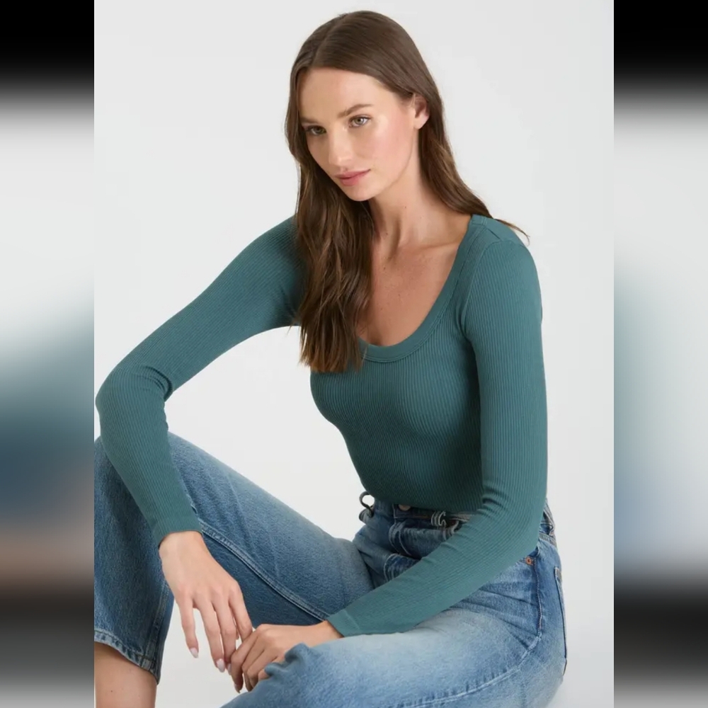 ๐๐ฒ Forest Green Long Sleeve Top - Picture 2 of 4